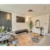 Modern 1bd Apt near M6 - Stylish & Sleek w/Parking