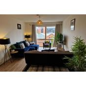 Modern apartment, sleeps 6, Belfast city centre