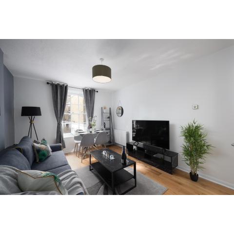 Modern One Bedroom Apartment Next To Old Street