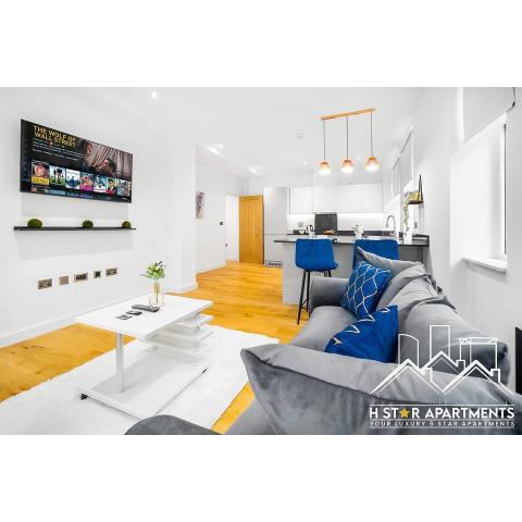 Modern Spacious: 3BR Downtown Birmingham Apartment