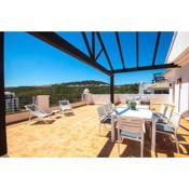 Modern three bedroom penthouse apartment in Casares Costa