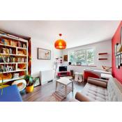 Modernistic 2 BR maisonette in Kingsbury