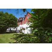 Moorhill House Bed & Breakfast