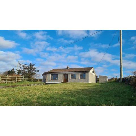 Mourneen Cottage, Cleggan