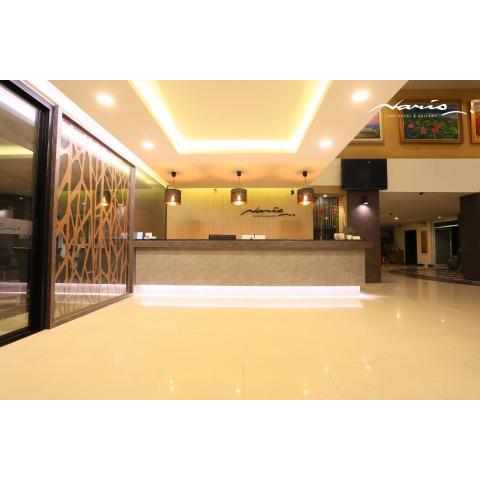 Naris Art Hotel