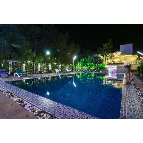 Natural Beach Hotel Pattaya