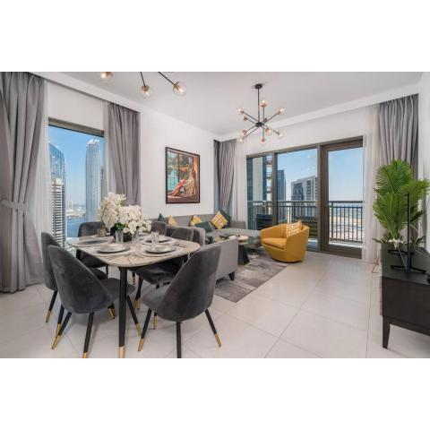 New! Luxurious Living Dubai Creek Balcony & View