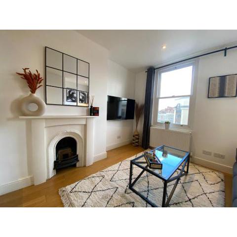 New stylish Fulham apartment - 2 bed