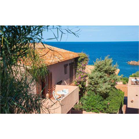 Nice apartment in Costa Paradiso with