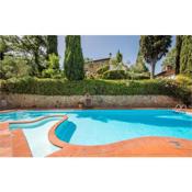 Nice apartment in Montaione with Outdoor swimming pool, WiFi and 3 Bedrooms