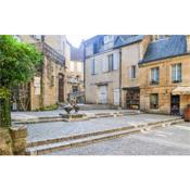 Nice Apartment In Sarlat With