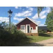 Nice holiday house at horse farm with lake and sauna