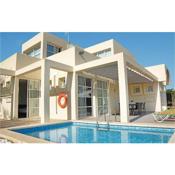 Nice home in Can Picafort with 4 Bedrooms, WiFi and Outdoor swimming pool