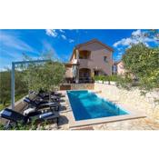 Nice home in Pinezici with Sauna, WiFi and Outdoor swimming pool