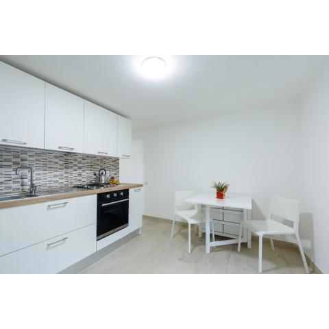 Nilo Flat a 3 double beds in center by Napoliapartments