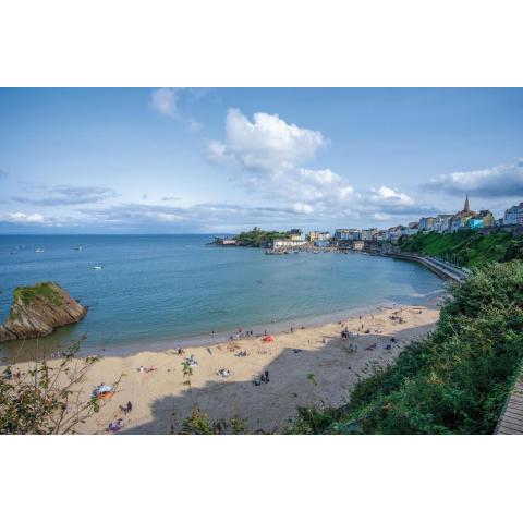 No 6 Croft House - Luxury 1 Bed Apartment - Tenby