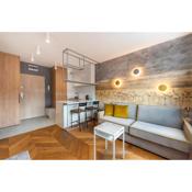 Nowa Praga Geometric Yellow Apartment