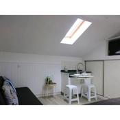 One bedroom appartement at Nazare 500 m away from the beach with wifi
