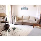 One bedroom appartement with sea view balcony and wifi at Armacao de Pera 1 km away from the beach