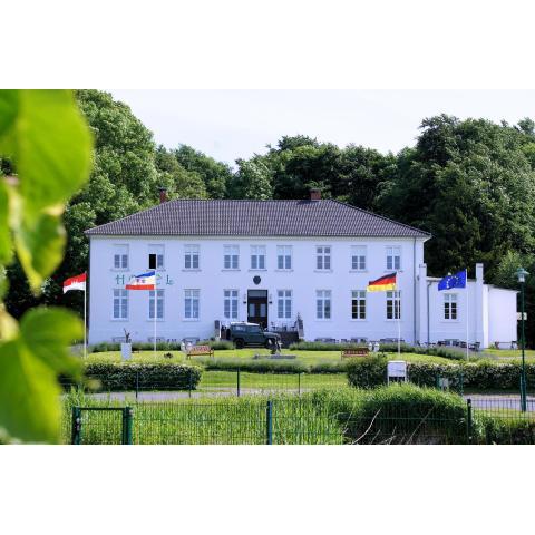 Ostsee-Gutshaus Am Salzhaff Pepelow nähe Rerik- am Meer residieren!