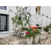 Ostuni dans le vieux bourg, maison sur la Piazzetta