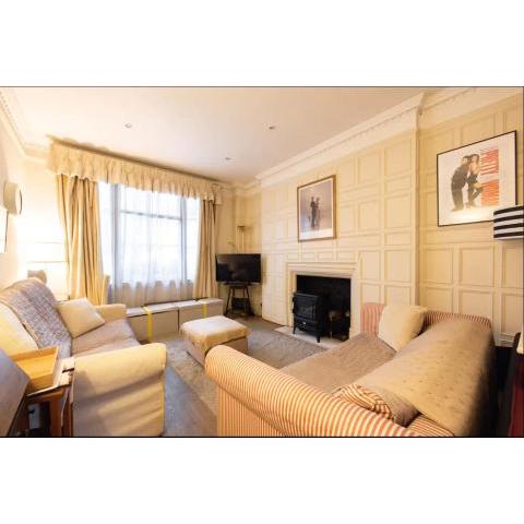 Pass the Keys Cosy 1 bedroom flat in Knightsbridge