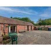 Pass the Keys Cosy and romantic barn with countryside views