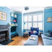 Pass the Keys Gorgeous Family Home in Colliers Wood