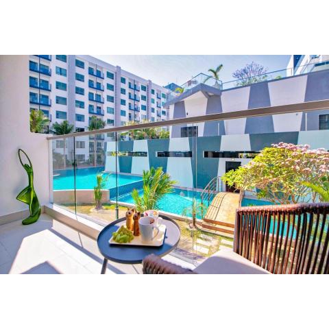 pattaya swimming pool condo Near walking street