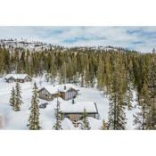 Peaceful Oasis. Panoramic forest- & mountain view. Sauna.