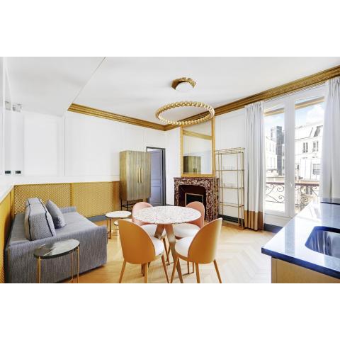 Pick A Flat's Apartments in Champs Elysées - Rue du Colisée