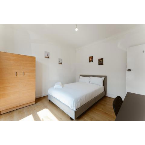 Plaistow Cosy Double Rooms - 8