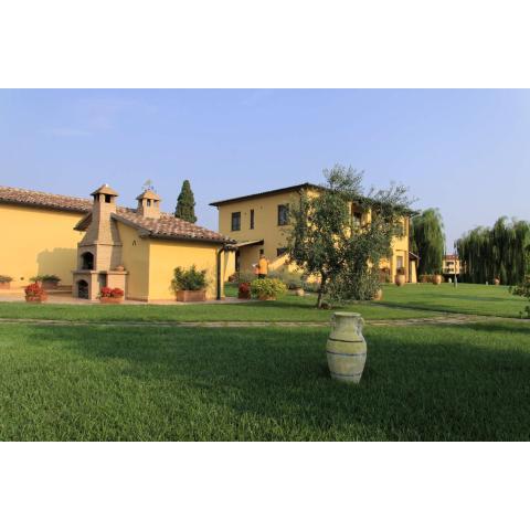 Podere Tre Cipressi Country Resort