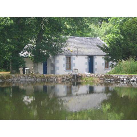 Pond Cottage