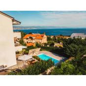 Pool Apartment Maurina Opatija with sea view