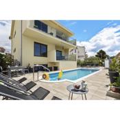 Poolincluded - Seaview - Apartment Roza