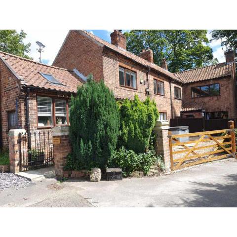 Poulter Cottage - Elkesley