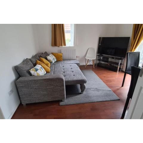 Private 2 Bed Flat close to EXCEL & CITY AIRPORT