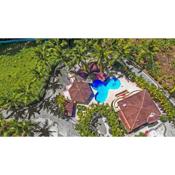 Private Montaña Pool Villa with Horseback Riding