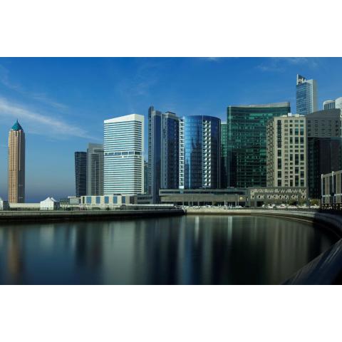 Radisson Blu Hotel, Dubai Waterfront