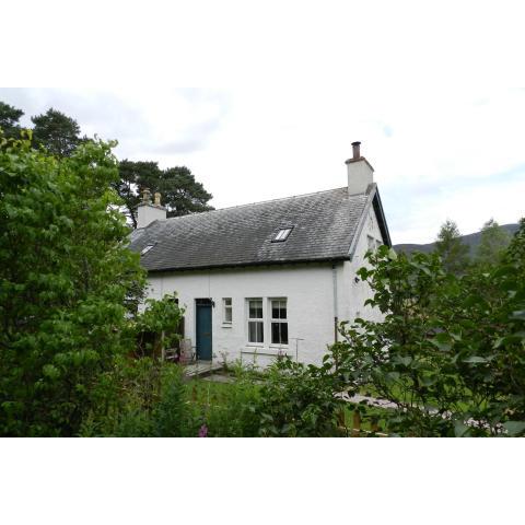 Railway Cottage in Dalraddy near Aviemore