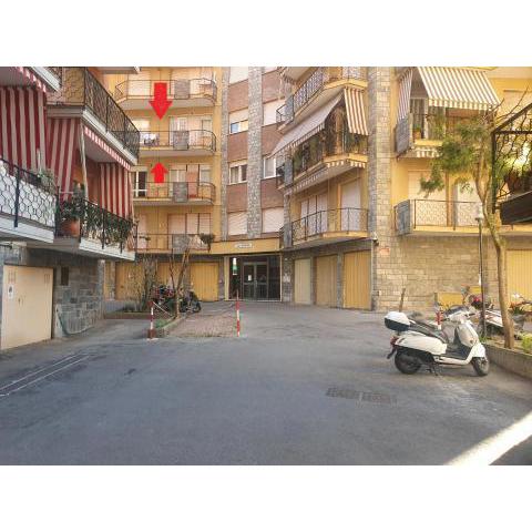 RAPALLO Downtown Executive with Balcony