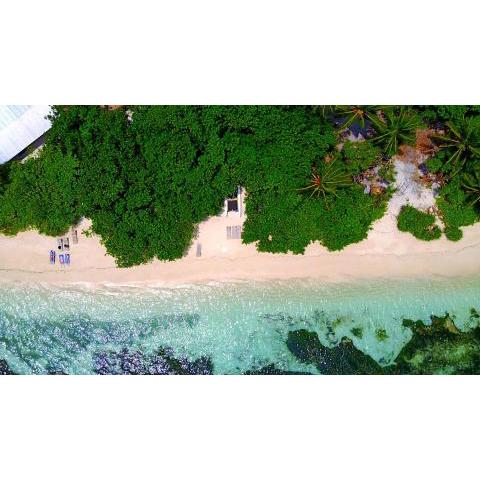 Rasdhoo Island Inn Beachfront