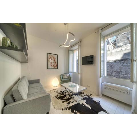 REF 1490 - Cannes Le Suquet - Charming flat for rent