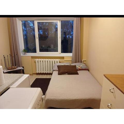 Renovated 12m Size Apartment Floor 5 No Lift