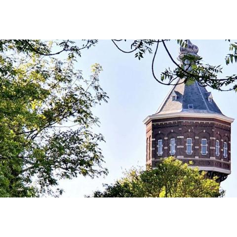 Renovated luxury water tower within walking distance of the beach boulevard