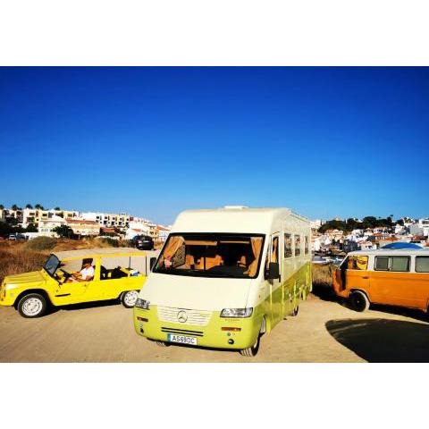 Rent a BlueClassics 's Campervan AUTOSTAR in Algarve au Portugal