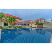 Resort 1-Huge Pool, BBQ, 300m-Beach, 5 mins to Walking Street