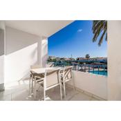 Riviera del Sol bright balcony with pool Ref 184