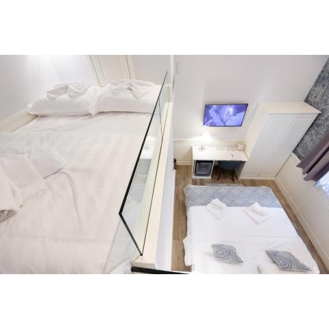 Roko Luxury Rooms 1